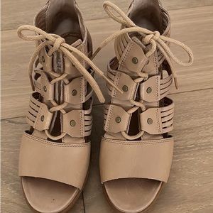 Sorel Women's Joanie II Lace Huarache Wedge Sandal